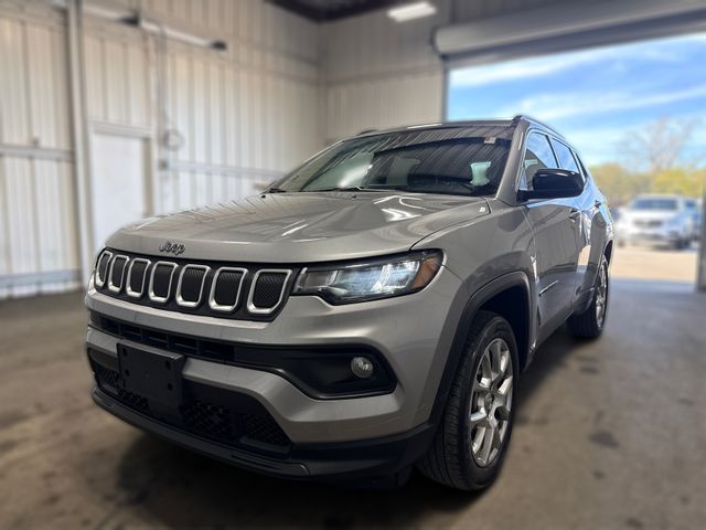 2022 Jeep COMPASS LATITUDE LUX | Houston, TX | Texas Star Motors 2022 Jeep COMPASS LATITUDE LUX | Houston, TX | Texas Star Motors