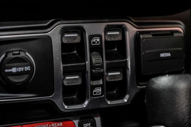 2022 Jeep Gladiator Rubicon | Addison, TX | Mr Car Guys 2022 Jeep Gladiator Rubicon | Addison, TX | Mr Car Guys