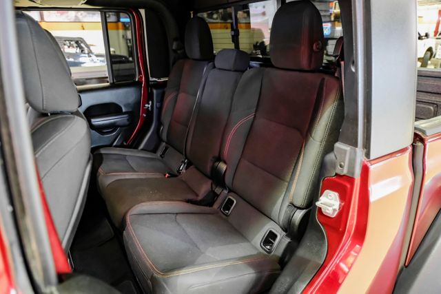 2022 Jeep Gladiator Rubicon | Addison, TX | Mr Car Guys 2022 Jeep Gladiator Rubicon | Addison, TX | Mr Car Guys