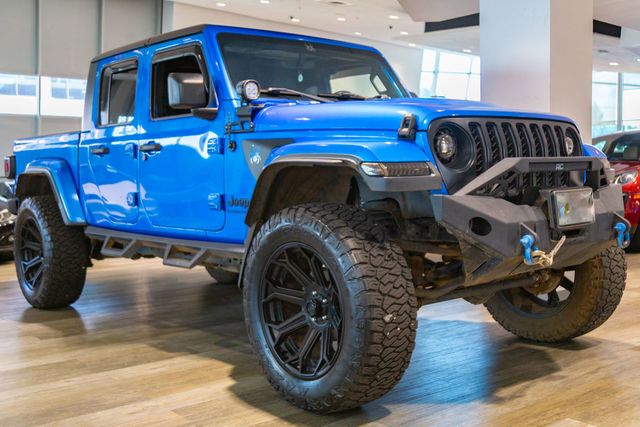 2022 Jeep Gladiator (Black Widow) Lifted  37" rims and tires