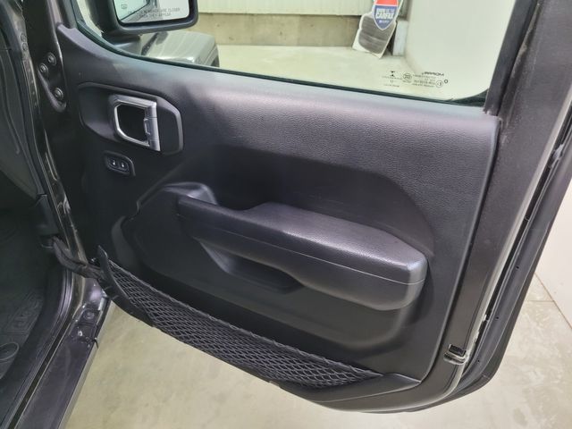 2022 Jeep Gladiator Altitude Hard Top 3.6 - Warranty - Financing - | Dickinson, ND | Autorama Auto Sales and Rentals 2022 Jeep Gladiator Altitude Hard Top 3.6 - Warranty - Financing - | Dickinson, ND | Autorama Auto Sales and Rentals