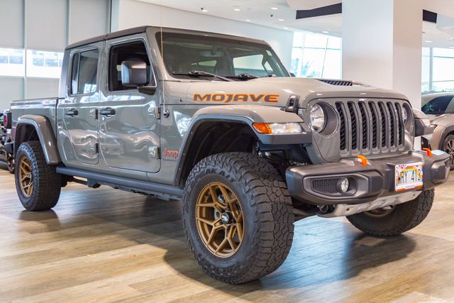2022 Jeep Gladiator  Mojave