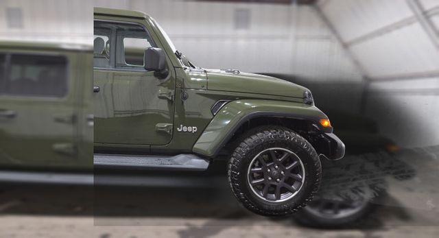 2022 Jeep Gladiator Overland | Houston, TX | Texas Star Motors 2022 Jeep Gladiator Overland | Houston, TX | Texas Star Motors
