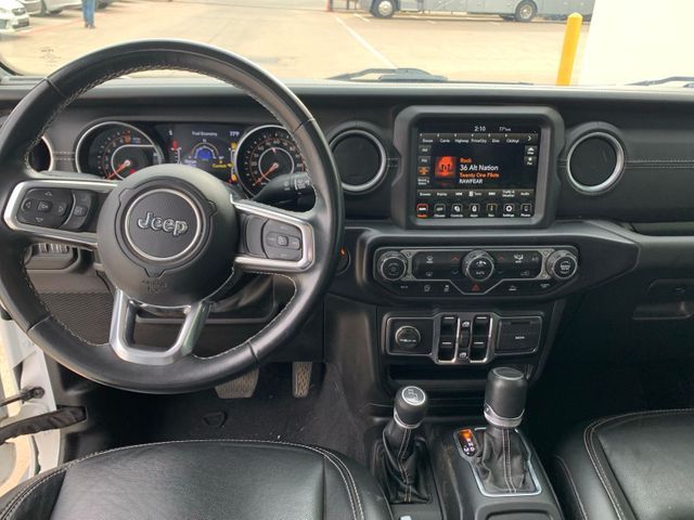 2022 Jeep Gladiator Overland Premium Leather Hardtop Tow Pkg