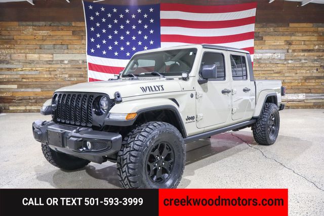 2022 Jeep Gladiator Willys Sport 4x4 V6 Auto 1 Owner New Tires LIFTED