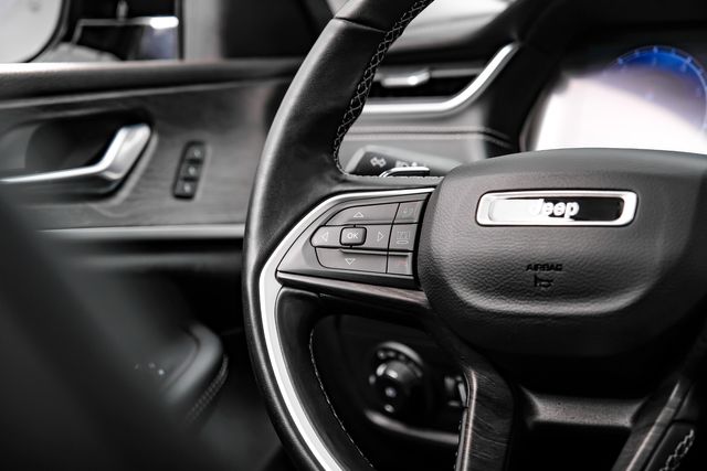 2022 Jeep Grand Cherokee Limited | Dallas, TX | Stevens Motor Company LLC
