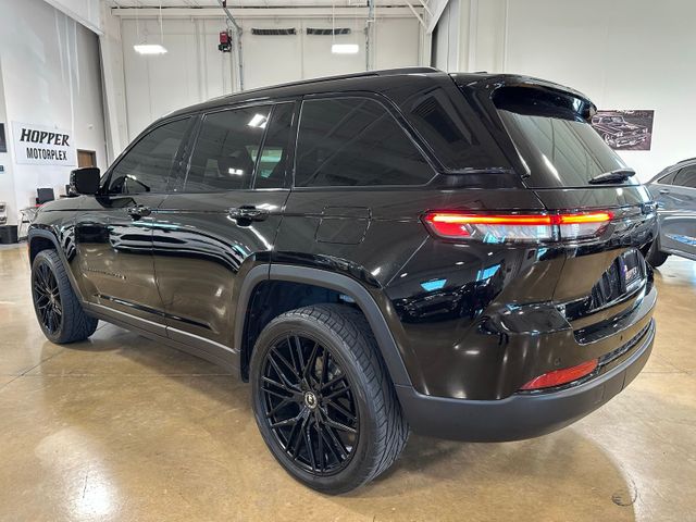 2022 Jeep Grand Cherokee Altitude Preferred Package 20" Wheels | Irving, Texas | Hopper Motorplex 2022 Jeep Grand Cherokee Altitude Preferred Package 20" Wheels | Irving, Texas | Hopper Motorplex