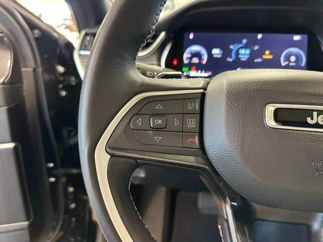 2022 Jeep Grand Cherokee Altitude Preferred Package 20" Wheels | Irving, Texas | Hopper Motorplex 2022 Jeep Grand Cherokee Altitude Preferred Package 20" Wheels | Irving, Texas | Hopper Motorplex