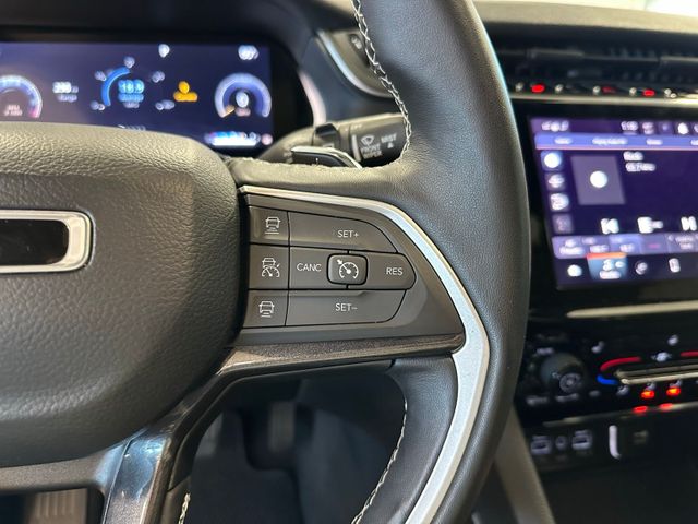 2022 Jeep Grand Cherokee Altitude Preferred Package 20" Wheels | Irving, Texas | Hopper Motorplex 2022 Jeep Grand Cherokee Altitude Preferred Package 20" Wheels | Irving, Texas | Hopper Motorplex