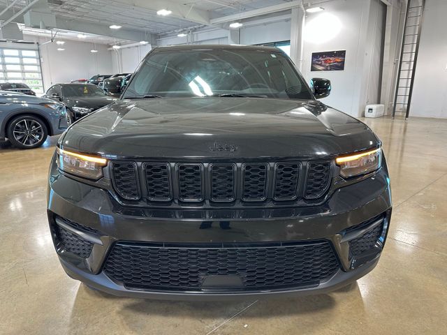2022 Jeep Grand Cherokee Altitude Preferred Package 20" Wheels | Irving, Texas | Hopper Motorplex 2022 Jeep Grand Cherokee Altitude Preferred Package 20" Wheels | Irving, Texas | Hopper Motorplex