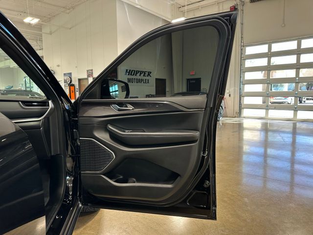 2022 Jeep Grand Cherokee Altitude Preferred Package 20" Wheels | Irving, Texas | Hopper Motorplex 2022 Jeep Grand Cherokee Altitude Preferred Package 20" Wheels | Irving, Texas | Hopper Motorplex