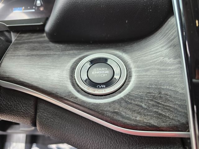 2022 Jeep Grand Cherokee L Limited | Brownsville TX | English Motors 2022 Jeep Grand Cherokee L Limited | Brownsville TX | English Motors