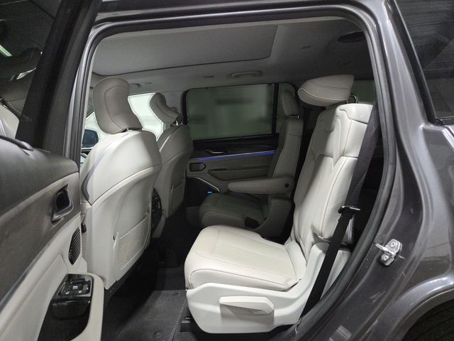 2022 Jeep grand Cherokee L overland 2022 Jeep grand Cherokee L overland