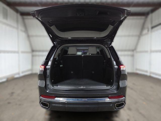 2022 Jeep grand Cherokee L overland | Houston, TX | Texas Star Motors 2022 Jeep grand Cherokee L overland | Houston, TX | Texas Star Motors