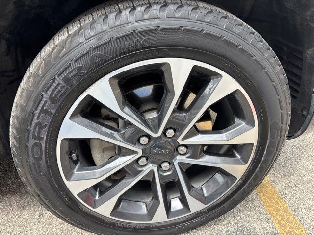 2022 Jeep Grand Cherokee L Overland | San Antonio, TX | Clear Choice Automotive South