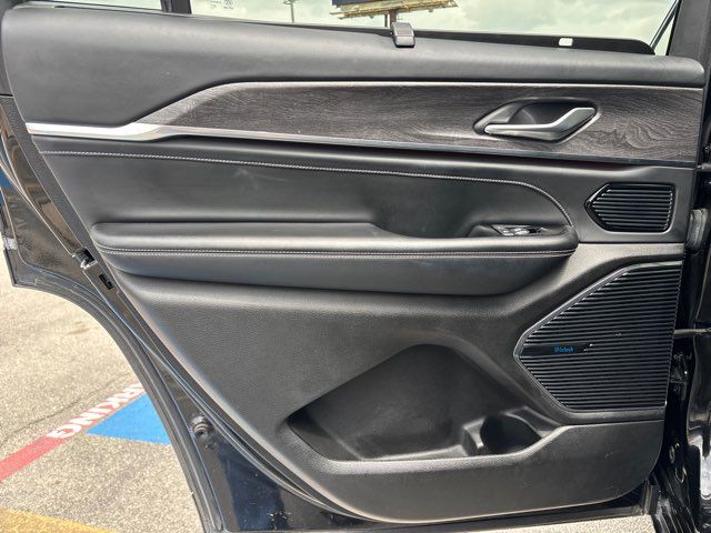 2022 Jeep Grand Cherokee L Overland | San Antonio, TX | Clear Choice Automotive South