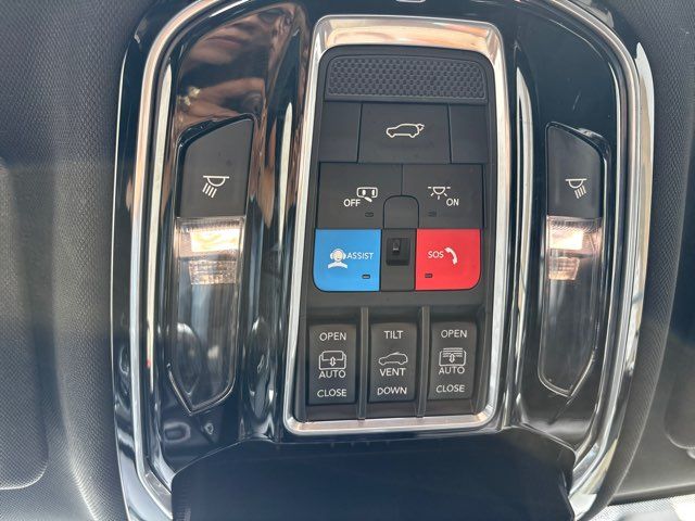 2022 Jeep Grand Cherokee L Overland | San Antonio, TX | Clear Choice Automotive South 2022 Jeep Grand Cherokee L Overland | San Antonio, TX | Clear Choice Automotive South
