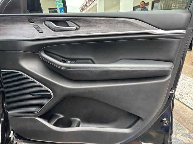 2022 Jeep Grand Cherokee L Overland | San Antonio, TX | Clear Choice Automotive South