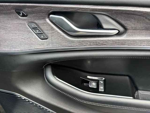 2022 Jeep Grand Cherokee L Overland | San Antonio, TX | Clear Choice Automotive South 2022 Jeep Grand Cherokee L Overland | San Antonio, TX | Clear Choice Automotive South