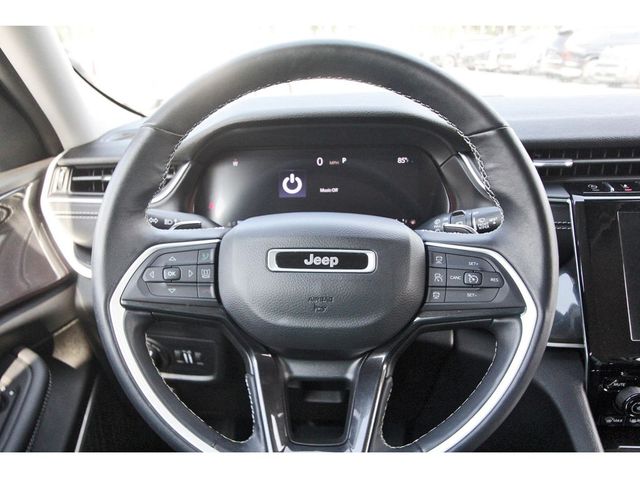 2022 Jeep Grand Cherokee L Laredo