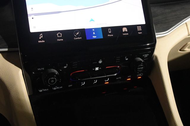 2022 Jeep Grand Cherokee L w/ 3rd Row Limited | Branford, CT | Sound Auto Wholesalers 2022 Jeep Grand Cherokee L w/ 3rd Row Limited | Branford, CT | Sound Auto Wholesalers