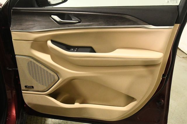 2022 Jeep Grand Cherokee L w/ 3rd Row Limited | Branford, CT | Sound Auto Wholesalers 2022 Jeep Grand Cherokee L w/ 3rd Row Limited | Branford, CT | Sound Auto Wholesalers