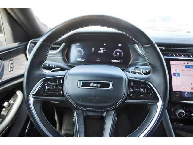 2022 Jeep Grand Cherokee Overland