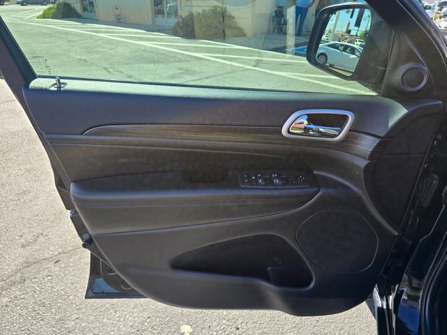 2022 Jeep Grand Cherokee WK Laredo X 2022 Jeep Grand Cherokee WK Laredo X