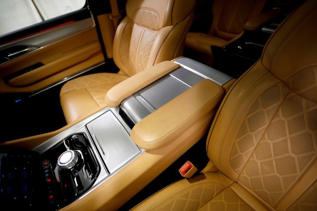 2022 Jeep Grand Wagoneer Series III | Burbank, California | MDK International 2022 Jeep Grand Wagoneer Series III | Burbank, California | MDK International