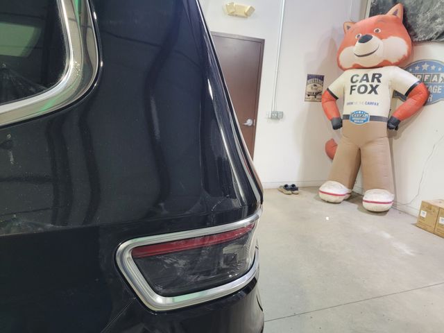 2022 Jeep Grand Wagoneer Series II 6.4L - Warranty -Financing- Transparent | Dickinson, ND | Autorama Auto Sales and Rentals