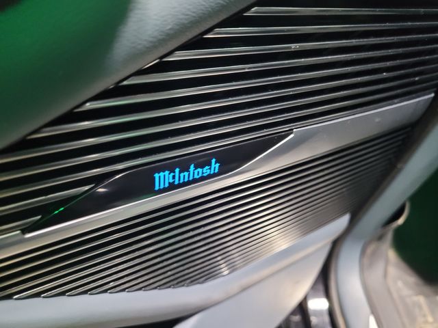 2022 Jeep Grand Wagoneer Series II 6.4L - Warranty -Financing- Transparent | Dickinson, ND | Autorama Auto Sales and Rentals