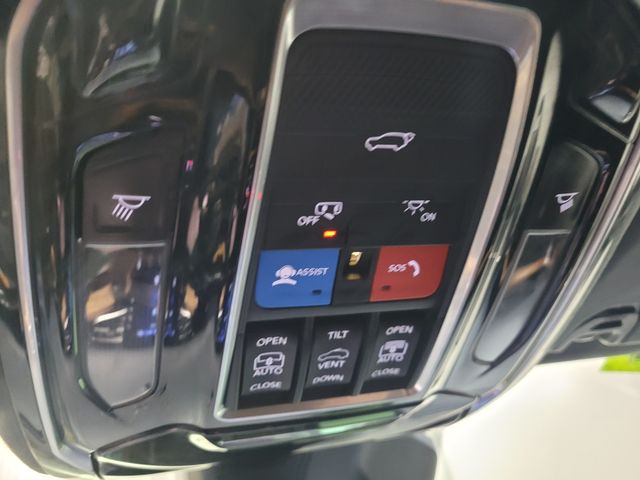 2022 Jeep Grand Wagoneer Series II 6.4L - Warranty -Financing- Transparent | Dickinson, ND | Autorama Auto Sales and Rentals 2022 Jeep Grand Wagoneer Series II 6.4L - Warranty -Financing- Transparent | Dickinson, ND | Autorama Auto Sales and Rentals