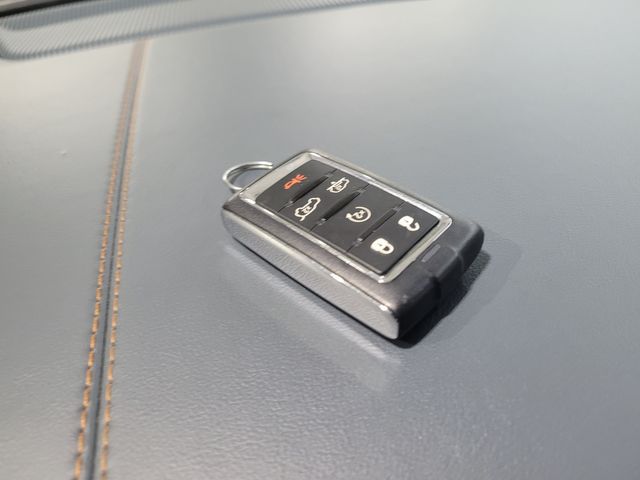 2022 Jeep Grand Wagoneer Series II 6.4L - Warranty -Financing- Transparent | Dickinson, ND | Autorama Auto Sales and Rentals