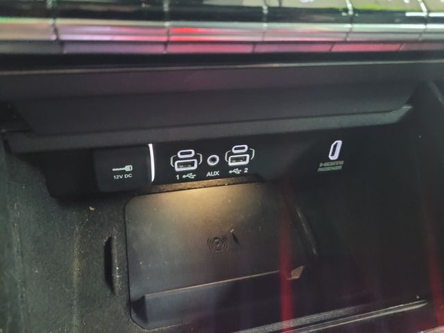 2022 Jeep Grand Wagoneer Series II 6.4L - Warranty -Financing- Transparent | Dickinson, ND | Autorama Auto Sales and Rentals 2022 Jeep Grand Wagoneer Series II 6.4L - Warranty -Financing- Transparent | Dickinson, ND | Autorama Auto Sales and Rentals