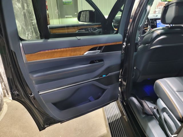 2022 Jeep Grand Wagoneer Series II 6.4L - Warranty -Financing- Transparent | Dickinson, ND | Autorama Auto Sales and Rentals 2022 Jeep Grand Wagoneer Series II 6.4L - Warranty -Financing- Transparent | Dickinson, ND | Autorama Auto Sales and Rentals