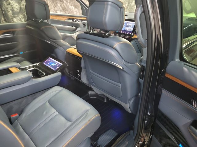 2022 Jeep Grand Wagoneer Series II 6.4L - Warranty -Financing- Transparent | Dickinson, ND | Autorama Auto Sales and Rentals 2022 Jeep Grand Wagoneer Series II 6.4L - Warranty -Financing- Transparent | Dickinson, ND | Autorama Auto Sales and Rentals