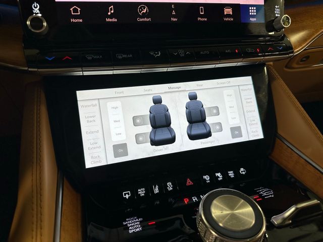 2022 Jeep Grand Wagoneer Series III 4x4 HEMI Rear Entertainment Passenge... | Irving, Texas | Hopper Motorplex 2022 Jeep Grand Wagoneer Series III 4x4 HEMI Rear Entertainment Passenge... | Irving, Texas | Hopper Motorplex