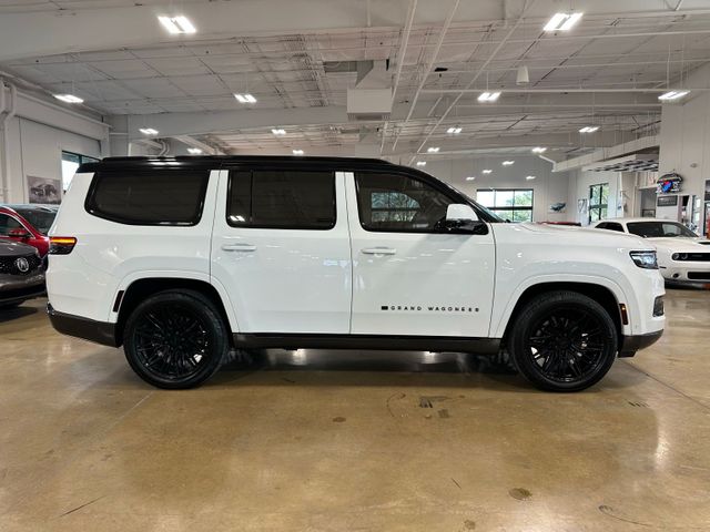 2022 Jeep Grand Wagoneer Series III 4x4 HEMI Rear Entertainment Passenge... | Irving, Texas | Hopper Motorplex 2022 Jeep Grand Wagoneer Series III 4x4 HEMI Rear Entertainment Passenge... | Irving, Texas | Hopper Motorplex