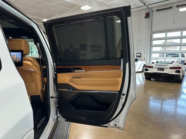 2022 Jeep Grand Wagoneer Series III 4x4 HEMI Rear Entertainment Passenge... | Irving, Texas | Hopper Motorplex