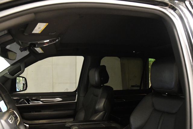 2022 Jeep Wagoneer Series III w/ Theater DvD | Branford, CT | Sound Auto Wholesalers 2022 Jeep Wagoneer Series III w/ Theater DvD | Branford, CT | Sound Auto Wholesalers