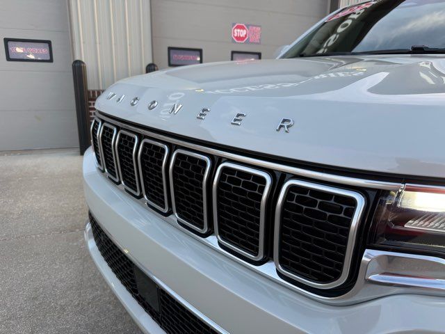 2022 Jeep Wagoneer Series III | Gifford, IL | Trav's Automotive 2022 Jeep Wagoneer Series III | Gifford, IL | Trav's Automotive