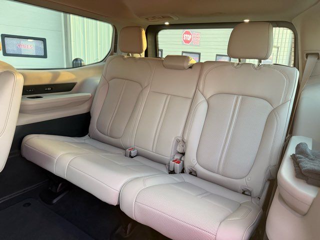 2022 Jeep Wagoneer Series III | Gifford, IL | Trav's Automotive 2022 Jeep Wagoneer Series III | Gifford, IL | Trav's Automotive