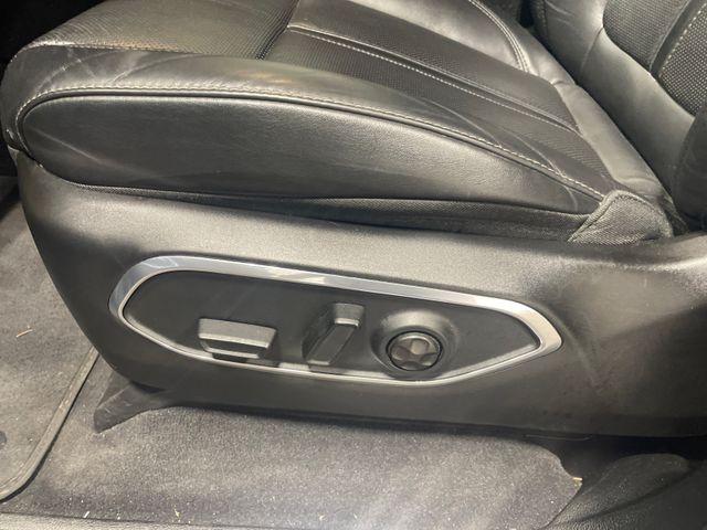 2022 Jeep Wagoneer Series II | Houston, TX | Texas Star Motors 2022 Jeep Wagoneer Series II | Houston, TX | Texas Star Motors