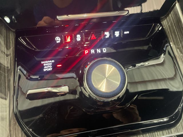 2022 Jeep Wagoneer Series II | Houston, TX | Texas Star Motors 2022 Jeep Wagoneer Series II | Houston, TX | Texas Star Motors