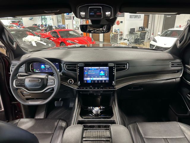 2022 Jeep Wagoneer Series III 5.7 HEMI V8 20" Wheels Tow Pkg | Irving, Texas | Hopper Motorplex 2022 Jeep Wagoneer Series III 5.7 HEMI V8 20" Wheels Tow Pkg | Irving, Texas | Hopper Motorplex