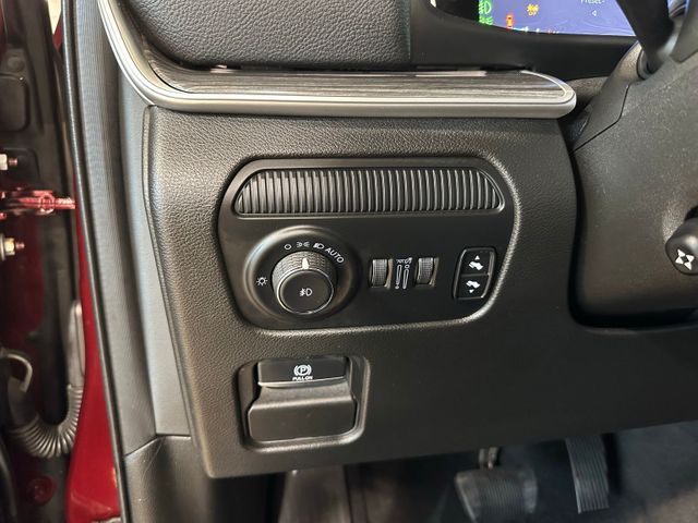 2022 Jeep Wagoneer Series III 5.7 HEMI V8 20" Wheels Tow Pkg | Irving, Texas | Hopper Motorplex 2022 Jeep Wagoneer Series III 5.7 HEMI V8 20" Wheels Tow Pkg | Irving, Texas | Hopper Motorplex