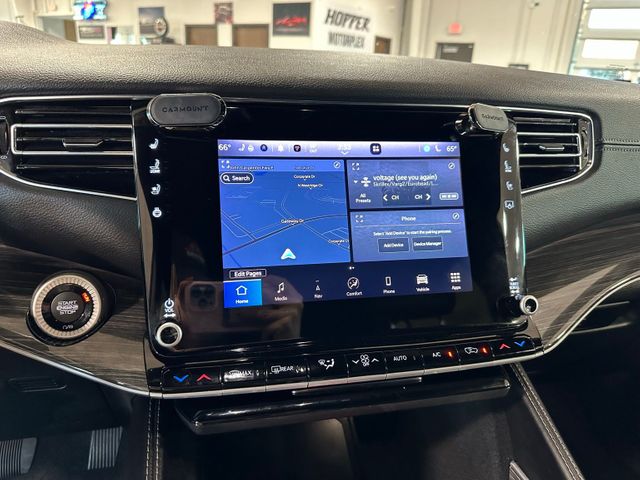 2022 Jeep Wagoneer Series III 5.7 HEMI V8 20" Wheels Tow Pkg | Irving, Texas | Hopper Motorplex 2022 Jeep Wagoneer Series III 5.7 HEMI V8 20" Wheels Tow Pkg | Irving, Texas | Hopper Motorplex