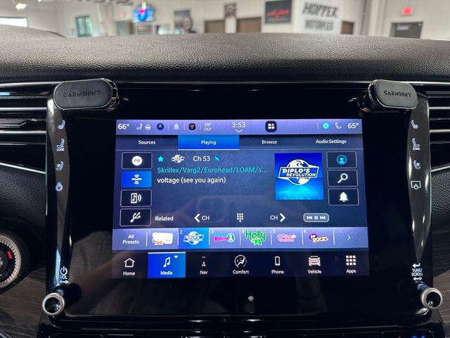 2022 Jeep Wagoneer Series III 5.7 HEMI V8 20" Wheels Tow Pkg | Irving, Texas | Hopper Motorplex 2022 Jeep Wagoneer Series III 5.7 HEMI V8 20" Wheels Tow Pkg | Irving, Texas | Hopper Motorplex