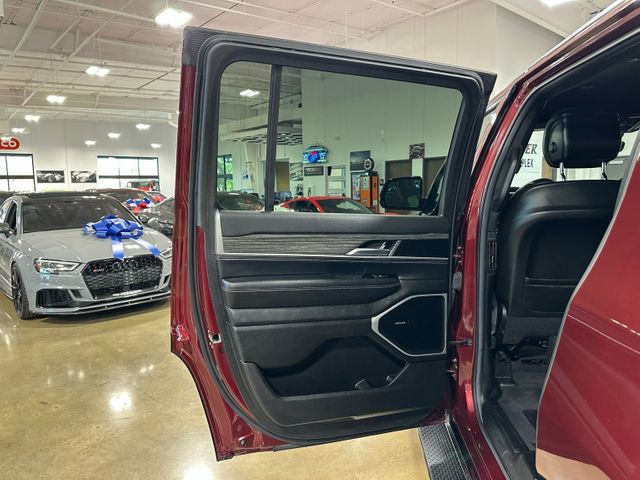 2022 Jeep Wagoneer Series III 5.7 HEMI V8 20" Wheels Tow Pkg | Irving, Texas | Hopper Motorplex 2022 Jeep Wagoneer Series III 5.7 HEMI V8 20" Wheels Tow Pkg | Irving, Texas | Hopper Motorplex