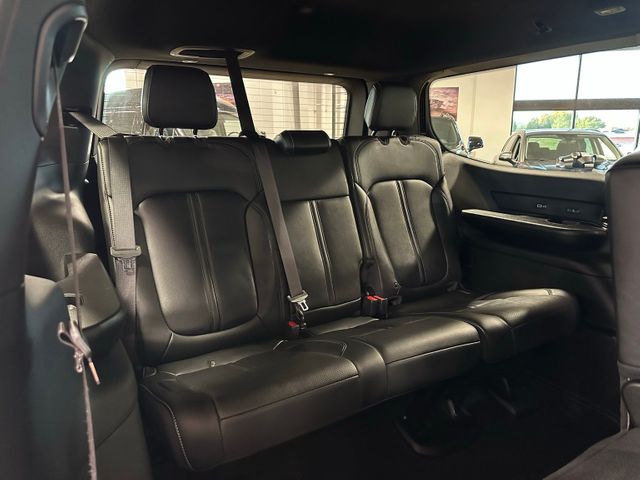 2022 Jeep Wagoneer Series III 5.7 HEMI V8 20" Wheels Tow Pkg | Irving, Texas | Hopper Motorplex 2022 Jeep Wagoneer Series III 5.7 HEMI V8 20" Wheels Tow Pkg | Irving, Texas | Hopper Motorplex